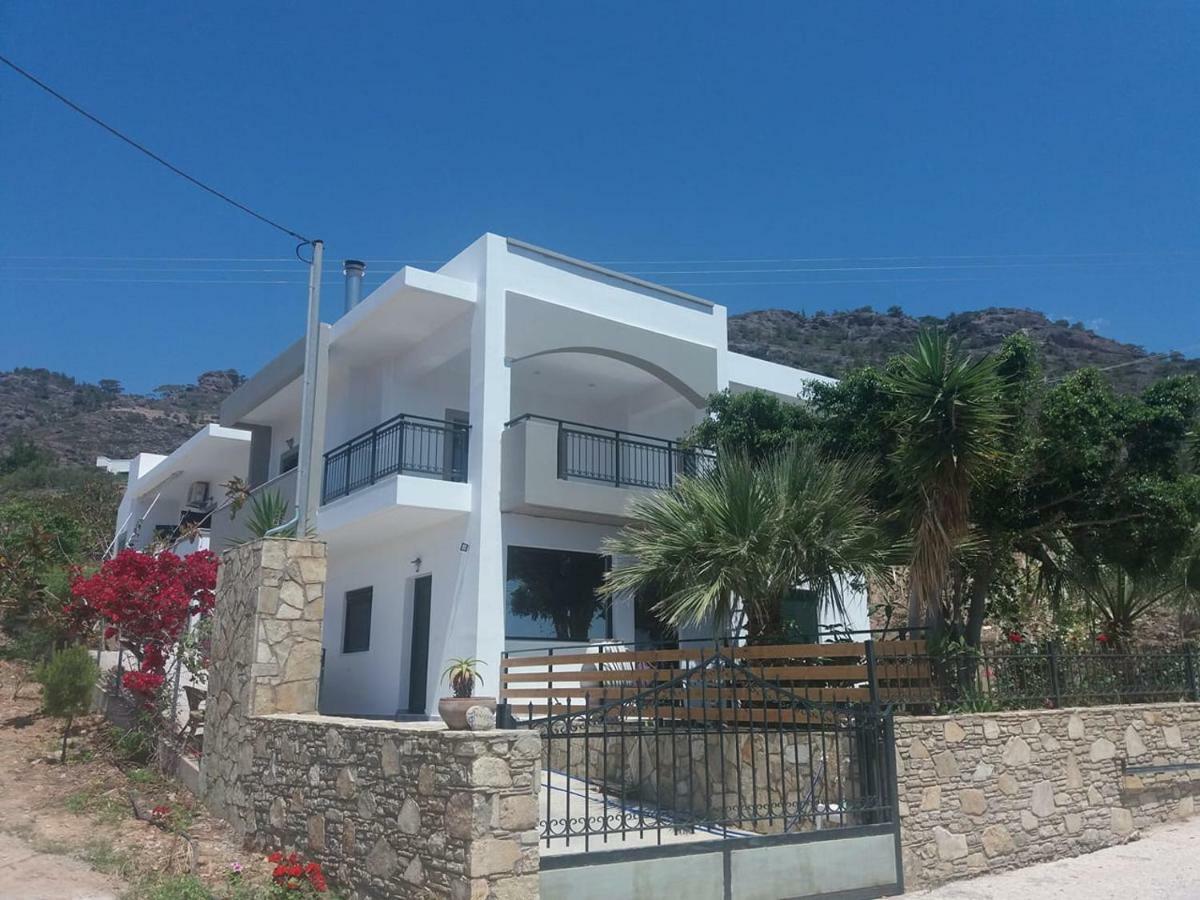 Sun Day Villa Achlia Экстерьер фото
